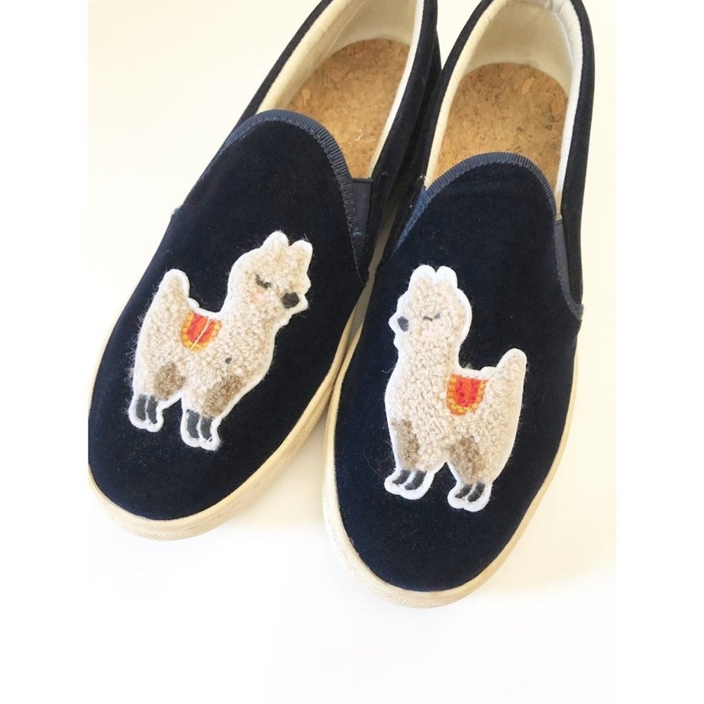 Soludos Velvet Llama Sneaker 6 - Picture 7 of 11